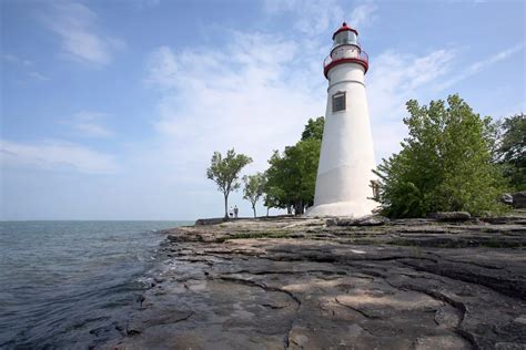 Ohio Road Trips: Lake Erie Shore | Marblehead lighthouse, Lighthouse ...