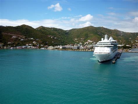 Free Stock photo of road town cruise ship | Photoeverywhere