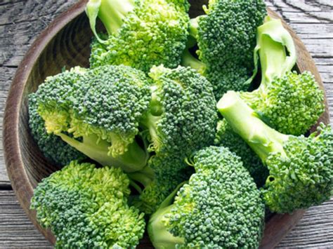 Broccoli Nutrition Facts - Eat This Much