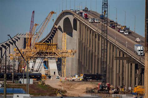 Beltway 8 Ship Channel Bridge - Woolpert