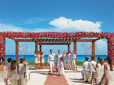 Breathless Riviera Cancun | Perfect Weddings Abroad