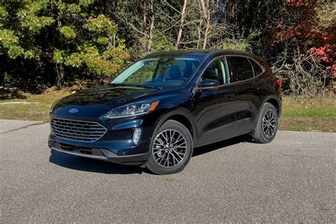 2021 Ford Escape Plug-In Hybrid: 7 Things We Like and 4 Things We Don’t ...