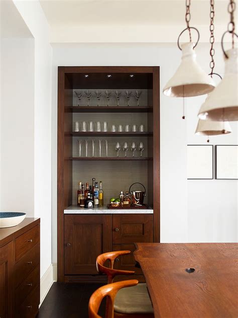 20 Small Home Bar Ideas and Space-Savvy Designs | Small bars for home ...