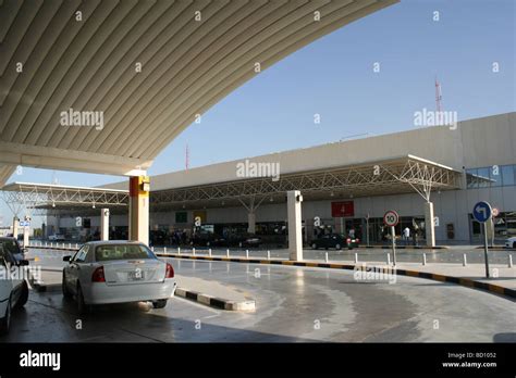 Kuwait City Airport Check In Zone Departures Stock Photo - Alamy