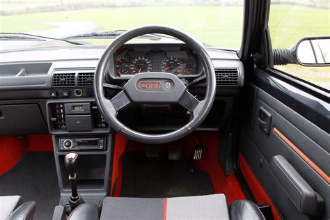 Diversidade abrigo vestígio peugeot 205 gti interior sutiã Melão Tempero