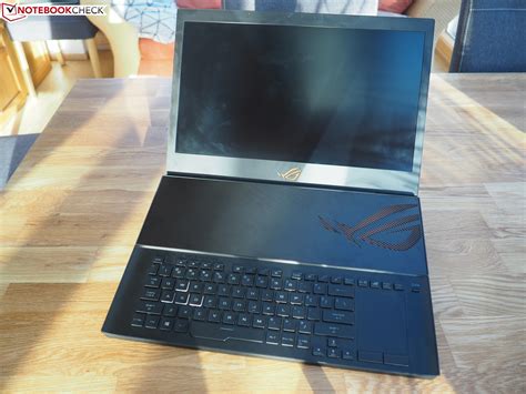 Asus ROG Mothership GZ700 Hands-On - Notebookcheck.com News