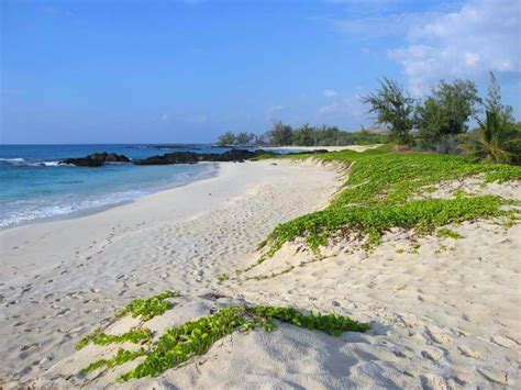 Makalawena Beach at the Big Island, Hawaii - Hawaii on a Map