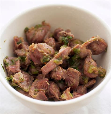 Chicken Gizzards: Cooking Tips & What They Taste Like