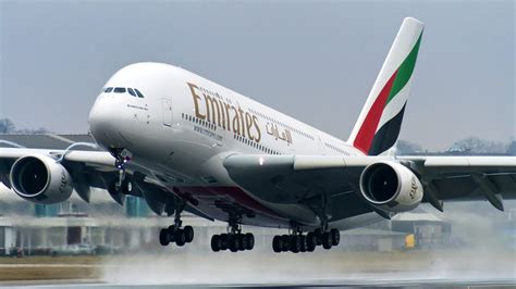 🔥 [40+] A380 Take Off Wallpapers | WallpaperSafari