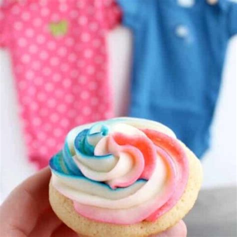 Gender Reveal Cupcakes | Dessert Now Dinner Later