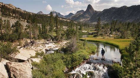 Kings Canyon Backpacking Adventure - Rae Lakes Loop | REI Adventures ...