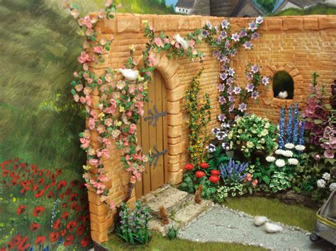 Ansicht 2 | Dollhouse garden, Dollhouse landscaping, Miniature garden