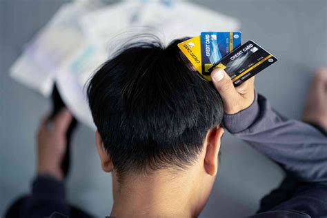 Credit card debt in the US has jumped 18.5% in a year, nearing a ...