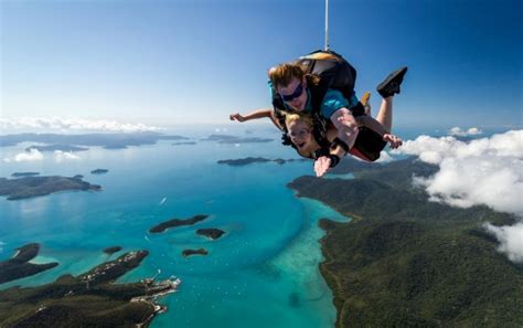 Airlie Beach Skydive - Skydive Australia