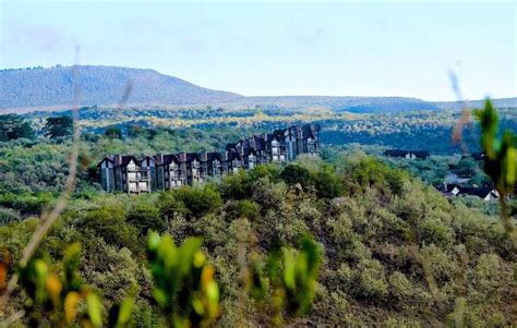 Great Rift Valley Lodge & Golf Resort - Lake Naivasha