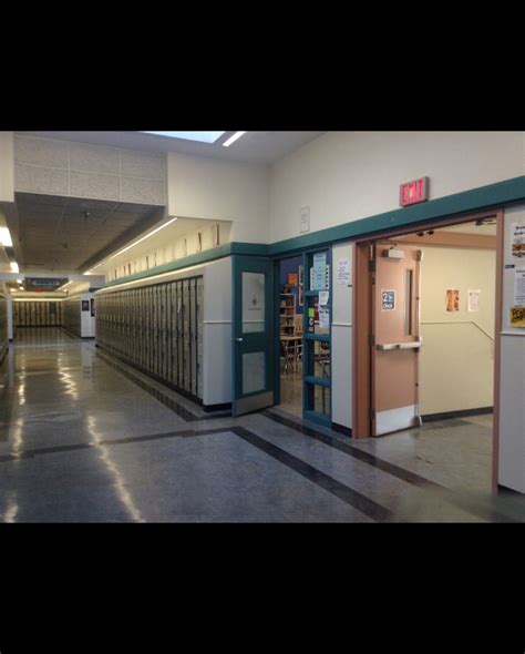 Picture of Walnut Grove Secondary School