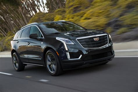 Best Cadillac XT5 Tires - Truck Tire Reviews