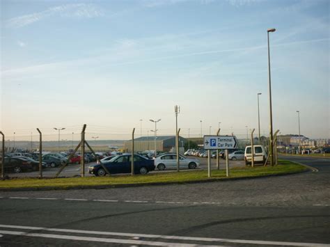 The car park at Humberside Airport © Ian S cc-by-sa/2.0 :: Geograph ...