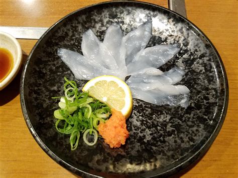 [I ate] Fugu sashimi (pufferfish) : r/food