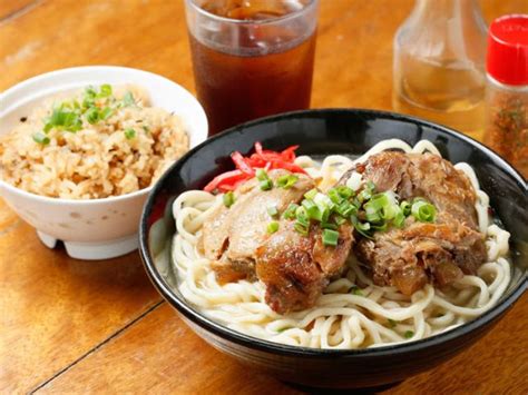 Okinawa's Must-Try Cuisine and Where To Taste It Discover Oishii Japan ...