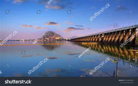 Prakasam Barrage Vijayawada India Stock Photo 1633594330 | Shutterstock