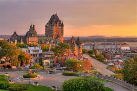 Frontenac Castle in Old Quebec City in the beautiful sunrise light ...