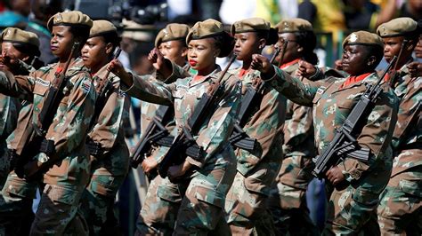 South African army descends on Cape Town to combat spiraling gang ...