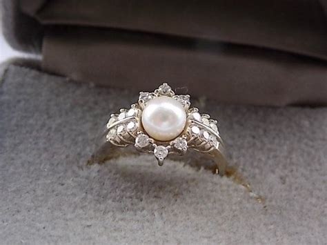 RESERVED - Vintage Pearl and Diamond ring .90 Ctw Diamonds White Gold ...