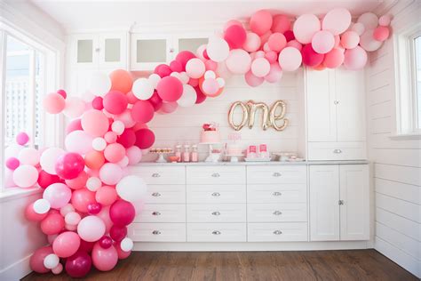 How To Make Balloon Arch