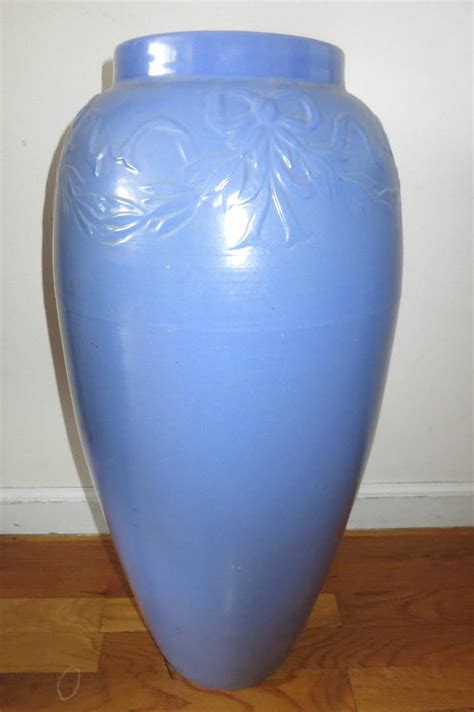 LARGE BLUE FLOOR VASE USA OHIO POTTERY #167 RIBBON DESIGN ROSEVILLE ...