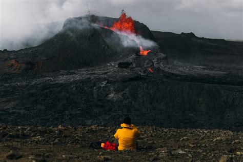 Earthquakes in Iceland affect travel plans - Lonely Planet