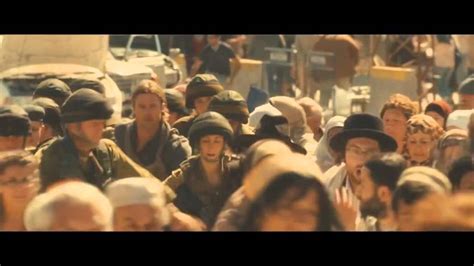 World War Z Wall Scene - YouTube