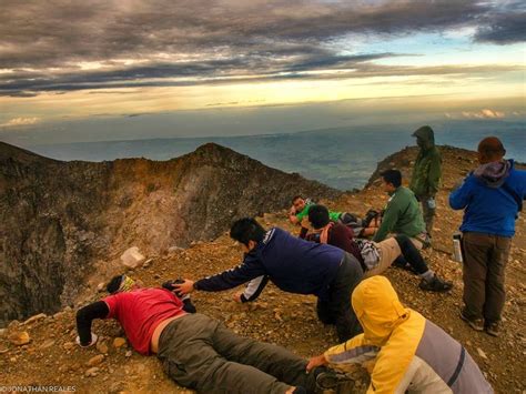 LEXICAL CROWN: MOUNT KANLAON CLIMB (GUINTUBDAN-GUINTUBDAN TRAIL)