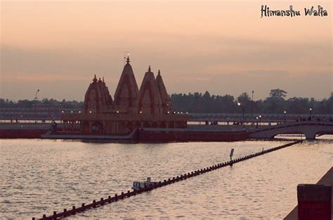 Kurukshetra Temple | Place to get some Peace... | Himanshu AhluWalia ...