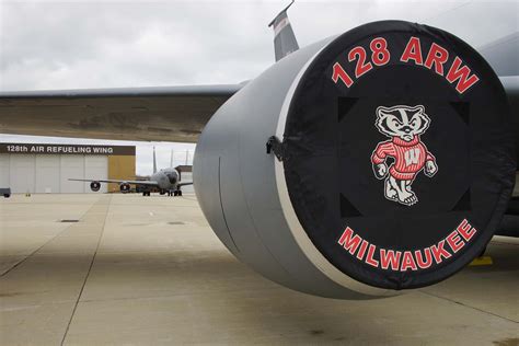 Milwaukee’s hometown Air Wing kicks off Armed Forces Week with aerial ...