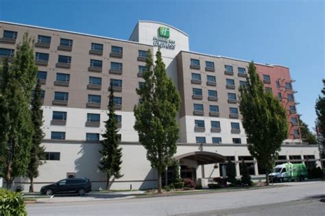 YVR Hotel and Parking Deals | Park Stay Fly from $158