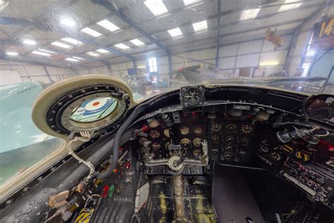 Virtual Tour English Electric Canberra B2-Cockpit, Navigator, Bomb Aimer