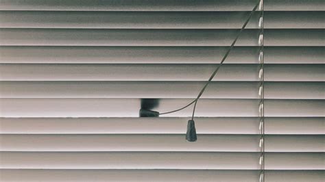 Window covering manufacturers to ban blinds with potentially hazardous ...