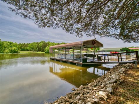 Old Hickory Lake Homes - oldhickorylake.com