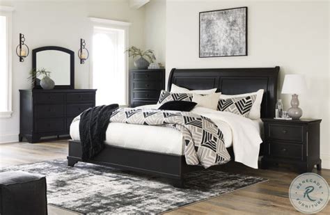 Chylanta Black Sleigh Bedroom Set from Ashley Furniture | Coleman Furniture