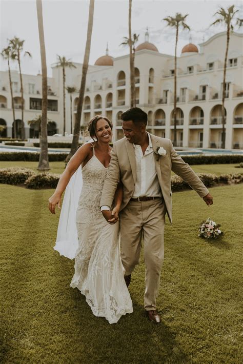 Romantic Destination Wedding at Riu Palace Cabo San Lucas, Mexico ...