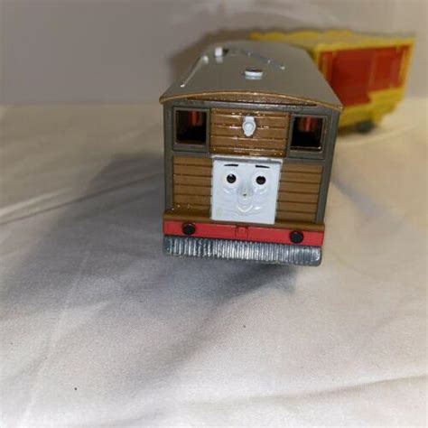 Thomas & Friends Trackmaster Celebration Toby Motorized Train Ribbon W ...