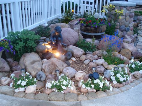 20 Of The Most Beautiful Rock Garden Ideas - Housely