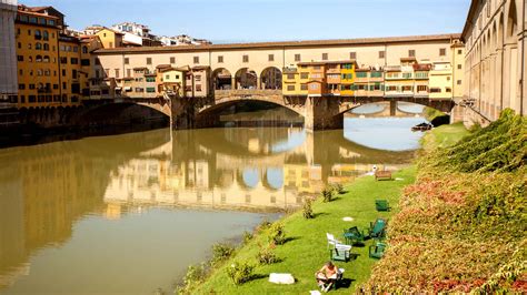 Ponte Vecchio, Florence - Book Tickets & Tours | GetYourGuide