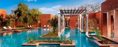 Luxury Hotels & Resorts in Agra | ITC Mughal, a Luxury Collection Hotel ...