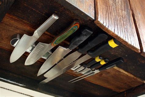 Clever Space Solution: Under-Cabinet Knife Rack