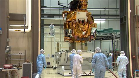 Assembling Mars Reconnaissance Orbiter – NASA Mars Exploration