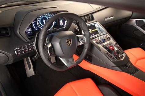 Lamborghini Aventador LP700-4 Interior