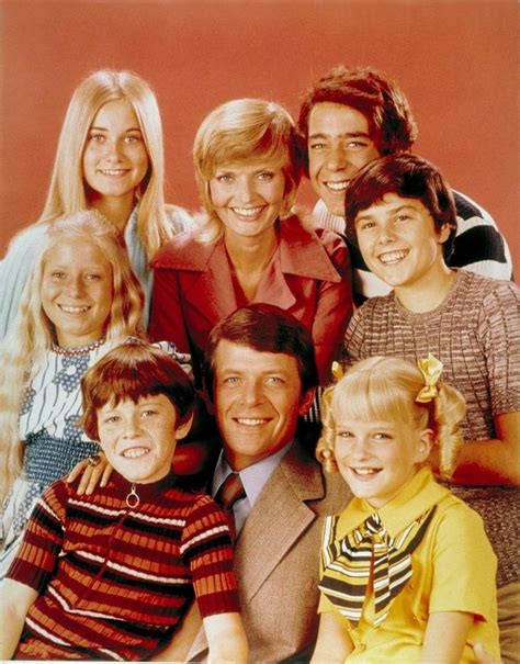 THE BRADY BUNCH - TV SHOW CAST PHOTO #402 | The brady bunch, Tv show ...