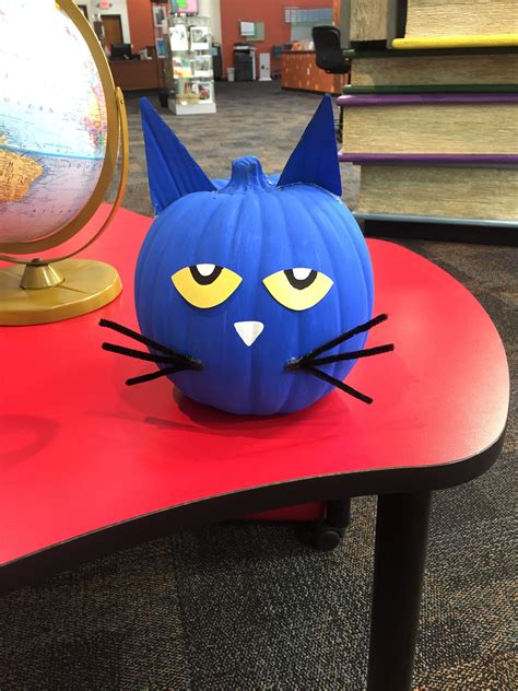 Pete the Cat painted pumpkin | Book character pumpkins, Character ...